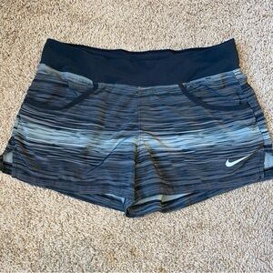 Nike Dri Fit Running Shorts Women’s Size Medium Black Gray Striped Lined 3 Inch